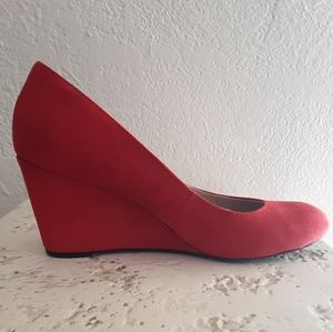 Nickels Red Suede Heels Sz 8